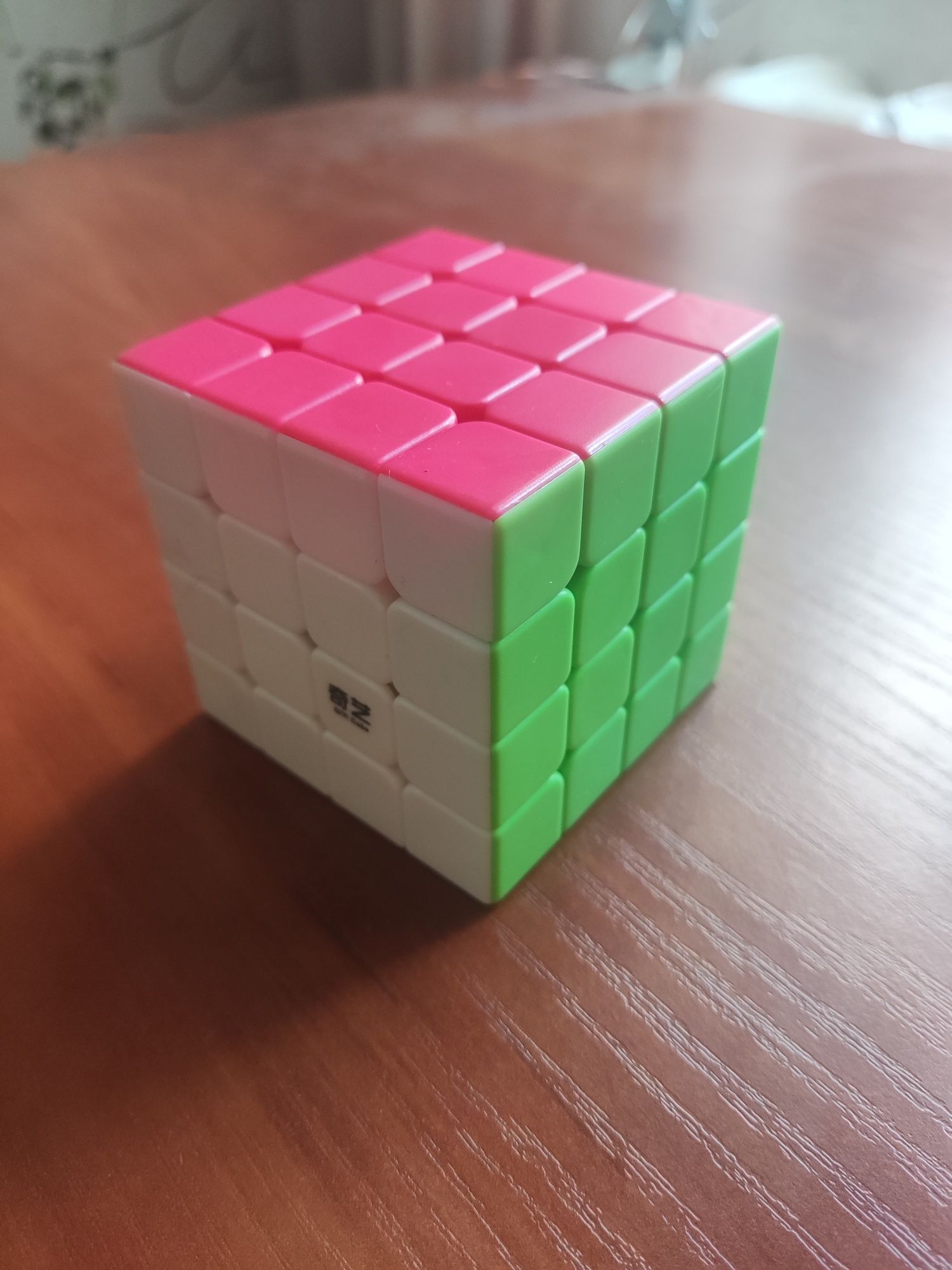 кубик рубіка 4х4.