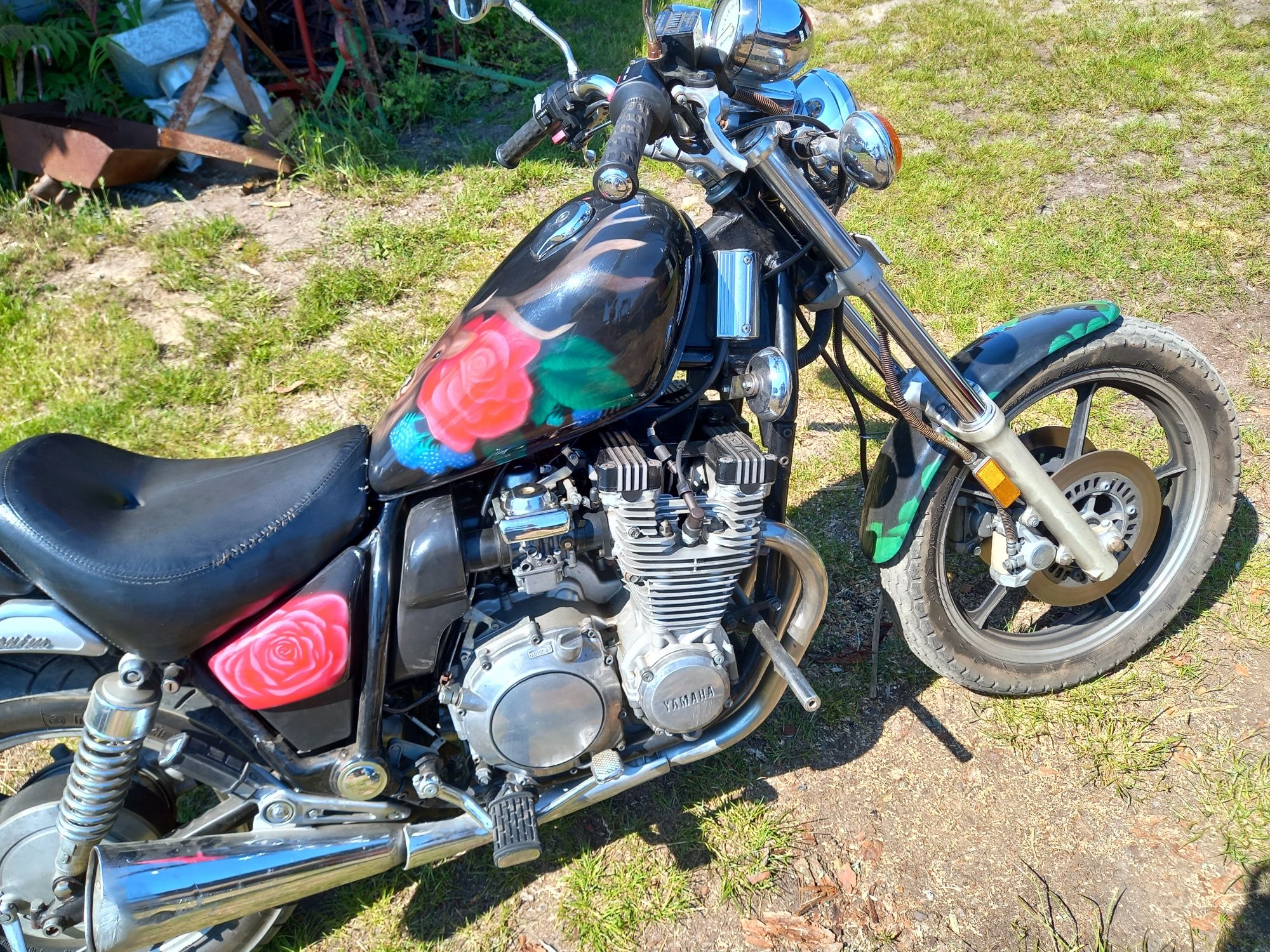 Yamaha Maxim 700