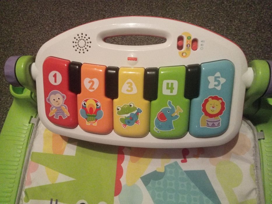 Mata edukacyjna fisher price
