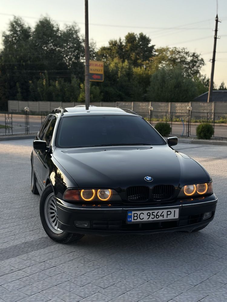 BMW E39 m50b20.