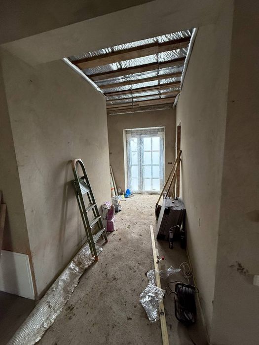 Продається новий будинок біля лісу