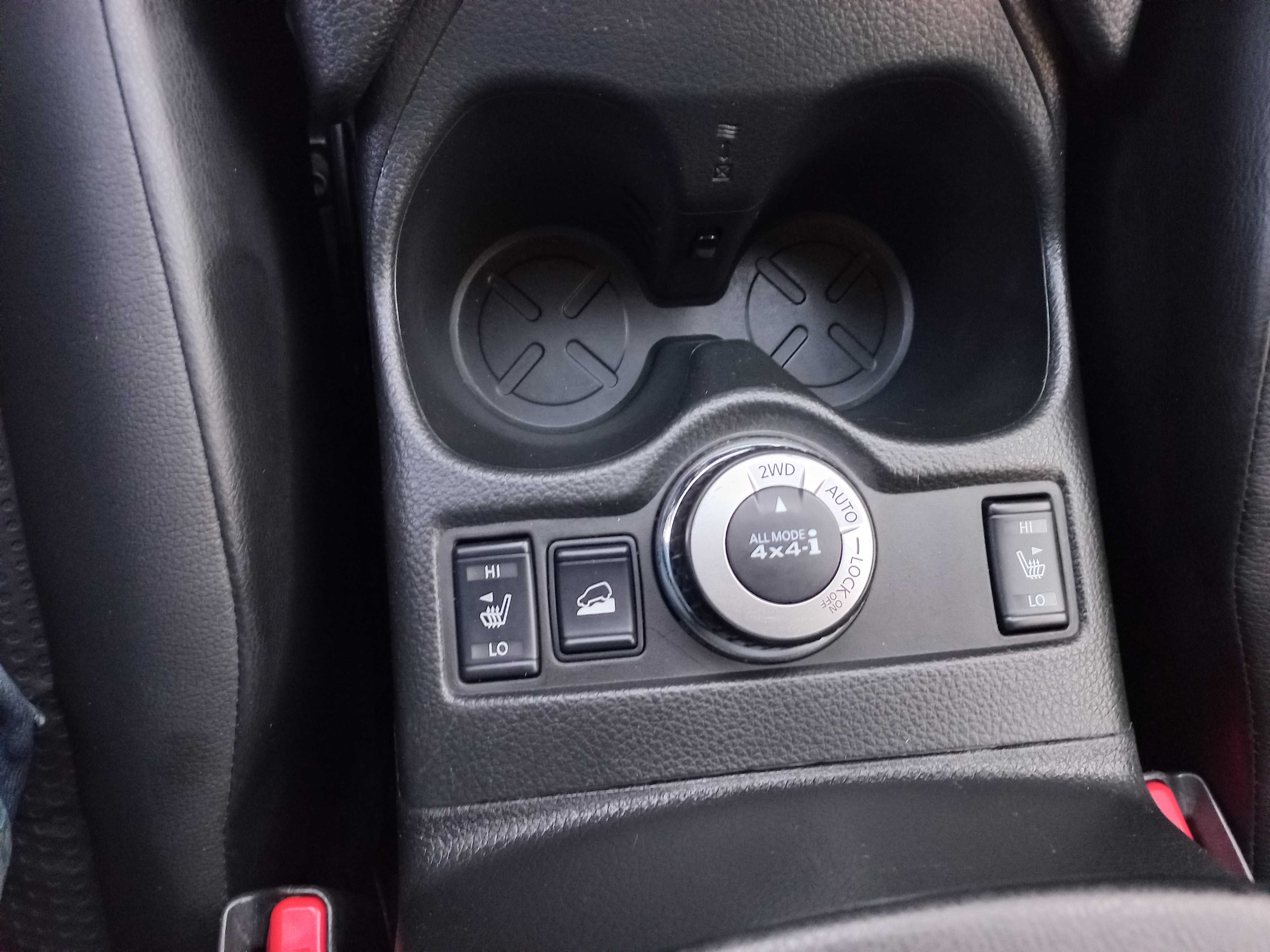 Продам Nissan X-trail Гібрид