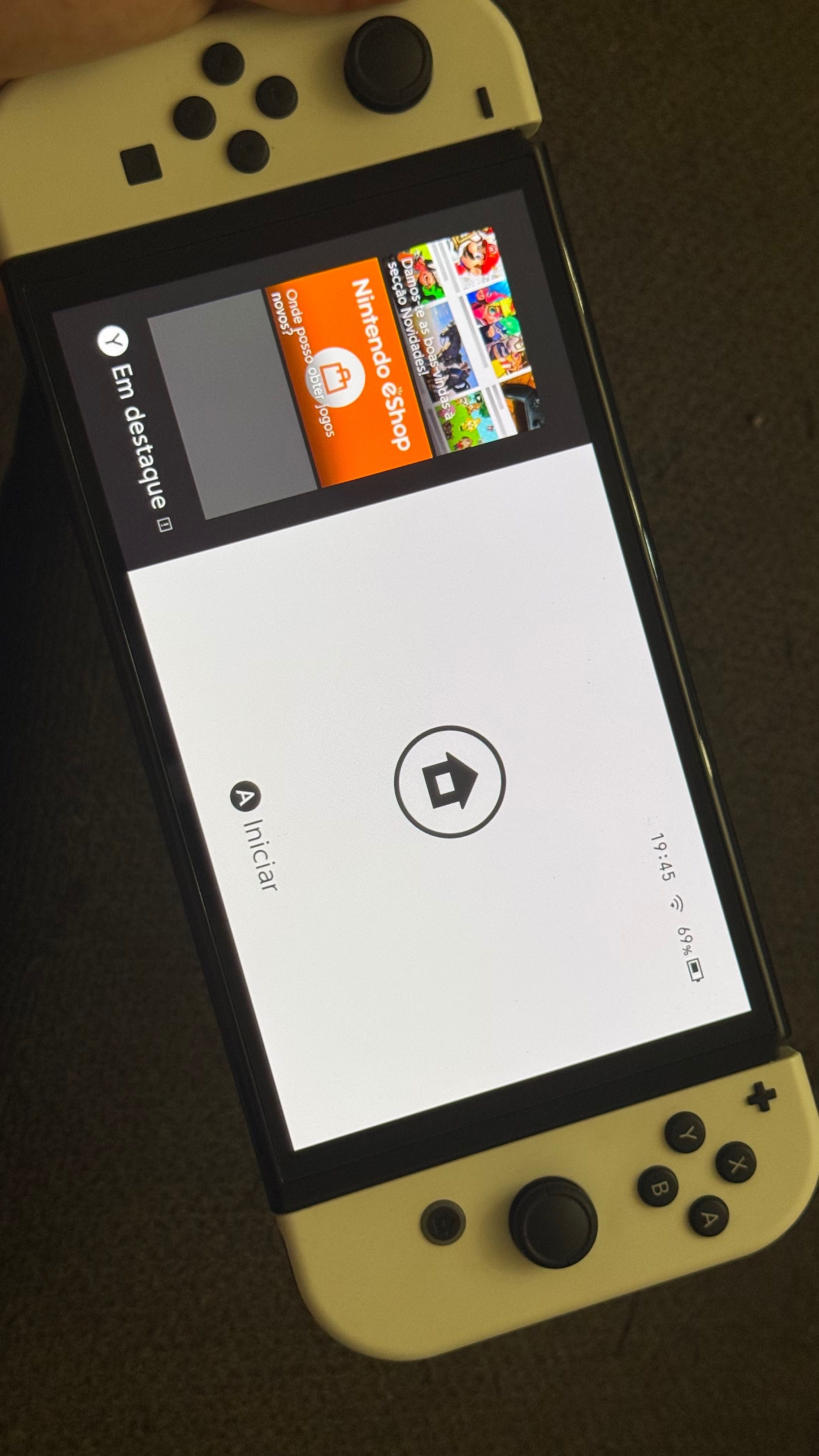 Nintendo Switch OLED