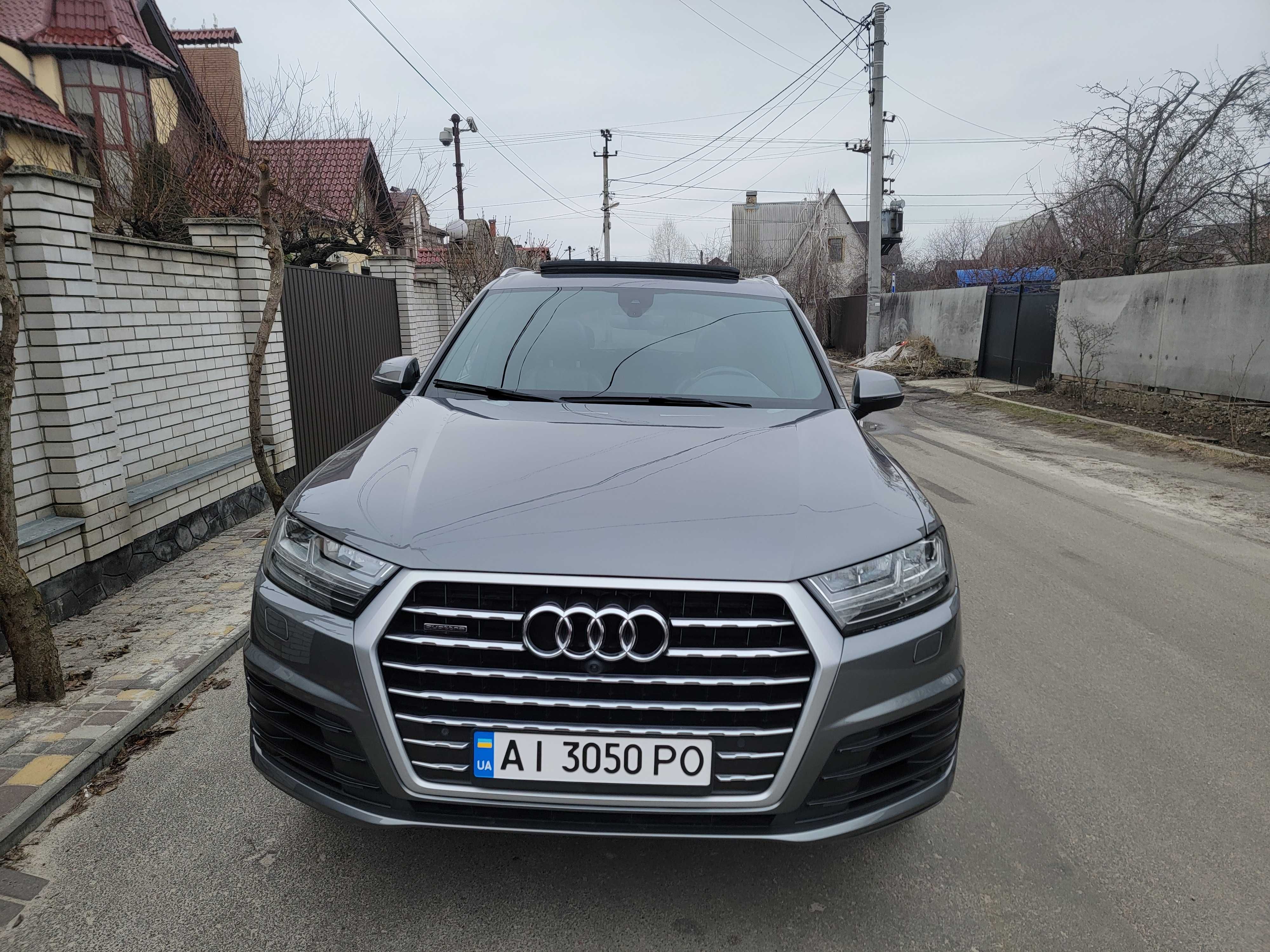 Срочно продам Audi Q7 2016