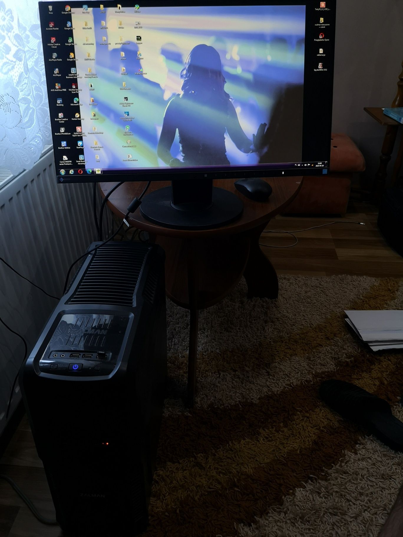 Komputer stacjonarny, monitor Eizo!!!