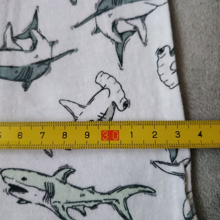 Koszulka Rekiny Sinsay 110