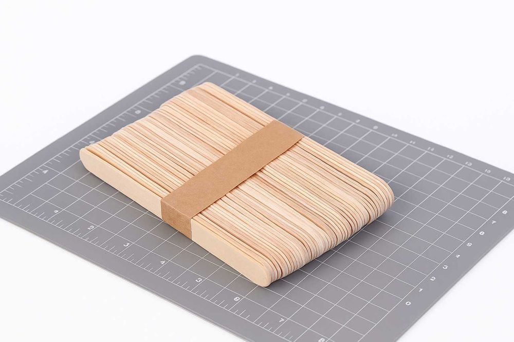 Drewniane patyczki kreatywne 15 cm BRĄZOWE – zestaw 50 szt