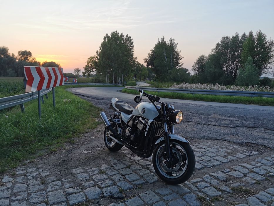 Kawasaki zrx 1100, naked sport custom A2