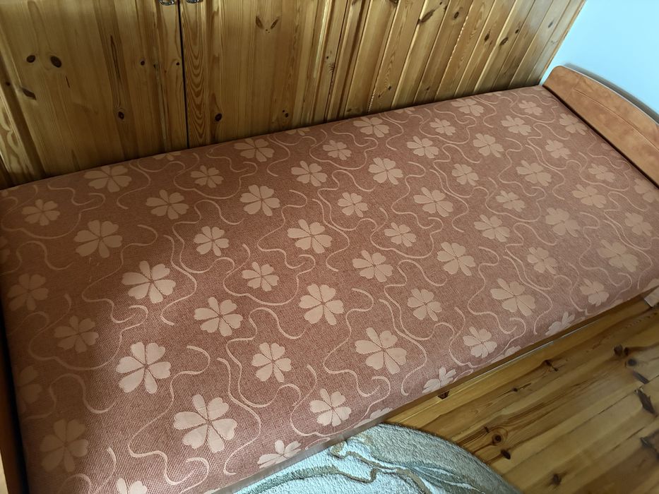 Tapczan jednoosobowy 200×90 z pojemnikiem – 2 sztuki