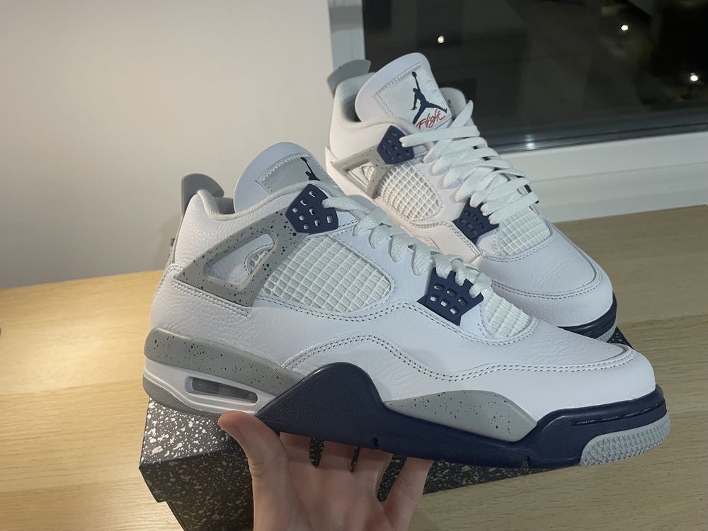 Jordan 4 midnight navy 45