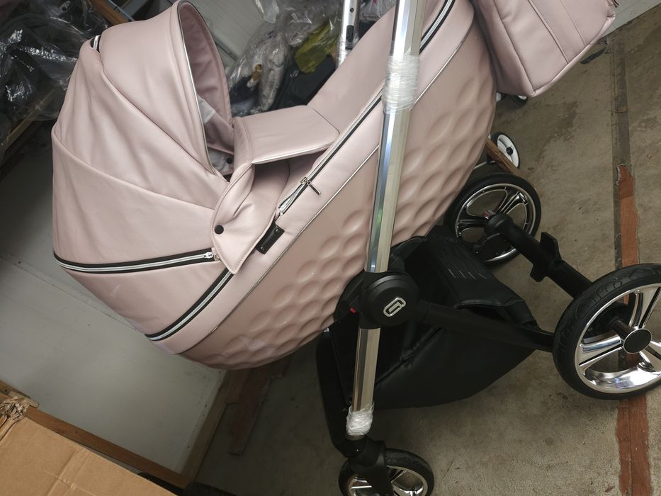 Nowy wózek 3w1 adbor