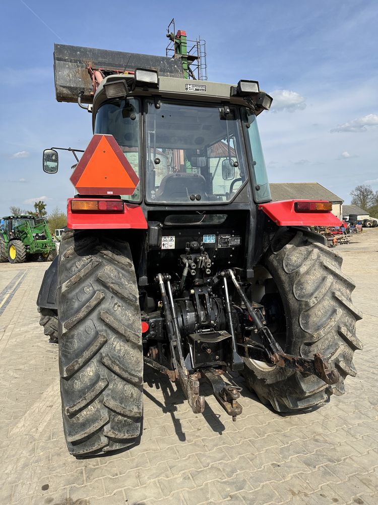 Massey ferguson 4355 z turem