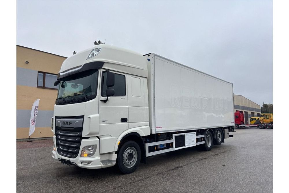 DAF XF 530 + CARRIER SUPRA 1150U Mt  DAF XF 530 Carrier Supra 1150U Mt