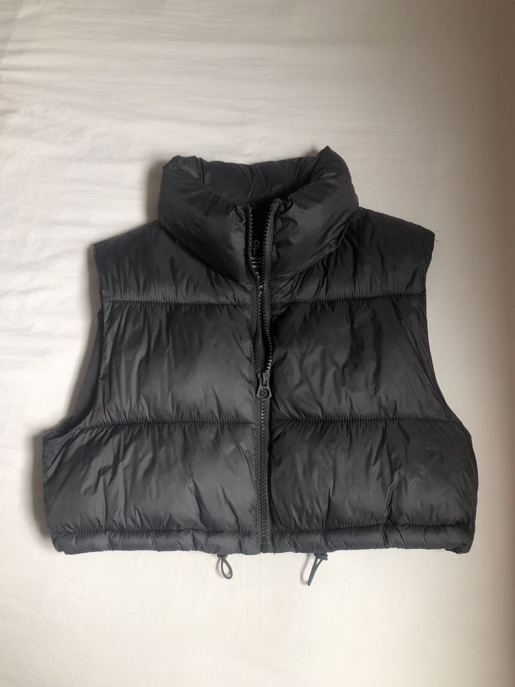 Colete preto Sradivarius