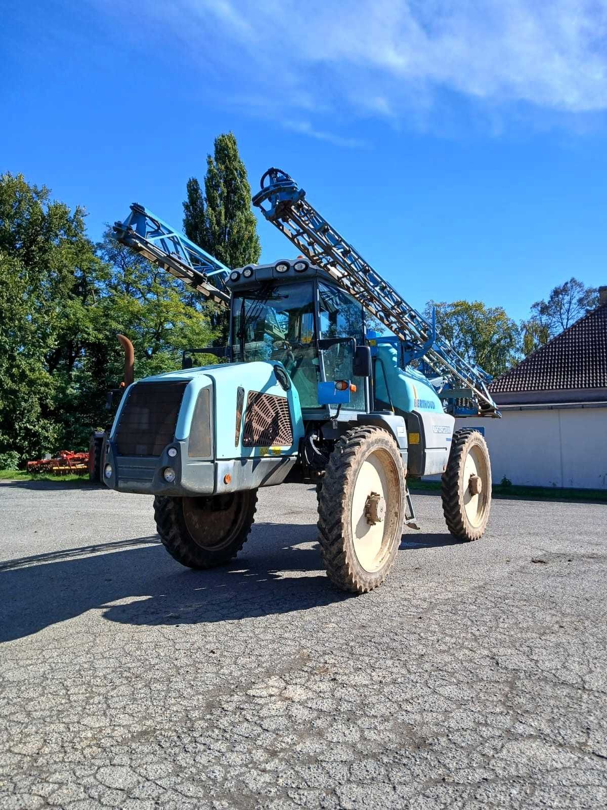 Berthoud Raptor 3200 – 2009 – 4x4 – Belka 36m – 3200L  145000 zł Netto