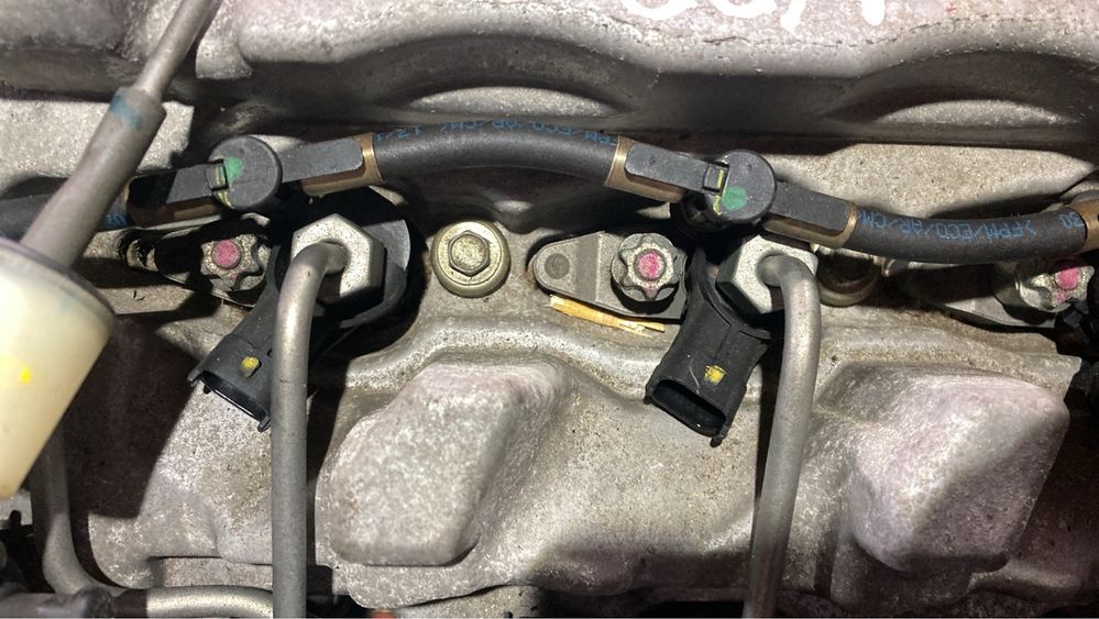 Форсунка паливна Honda CR-V Accord Civic 2.2d 12-16 16450-r3l-g01