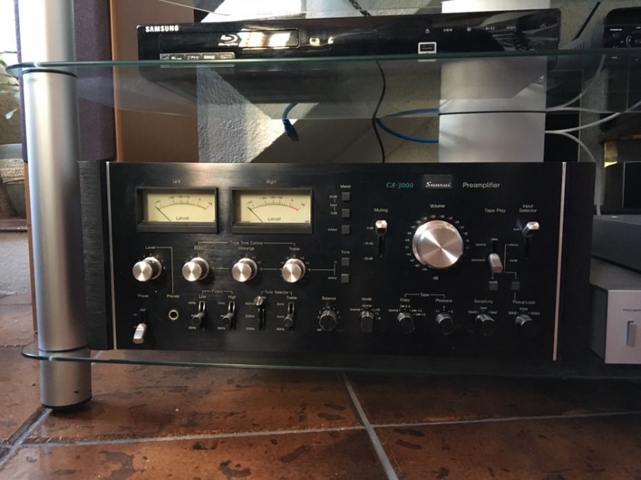 Pré amplificador Sansui CA-3000