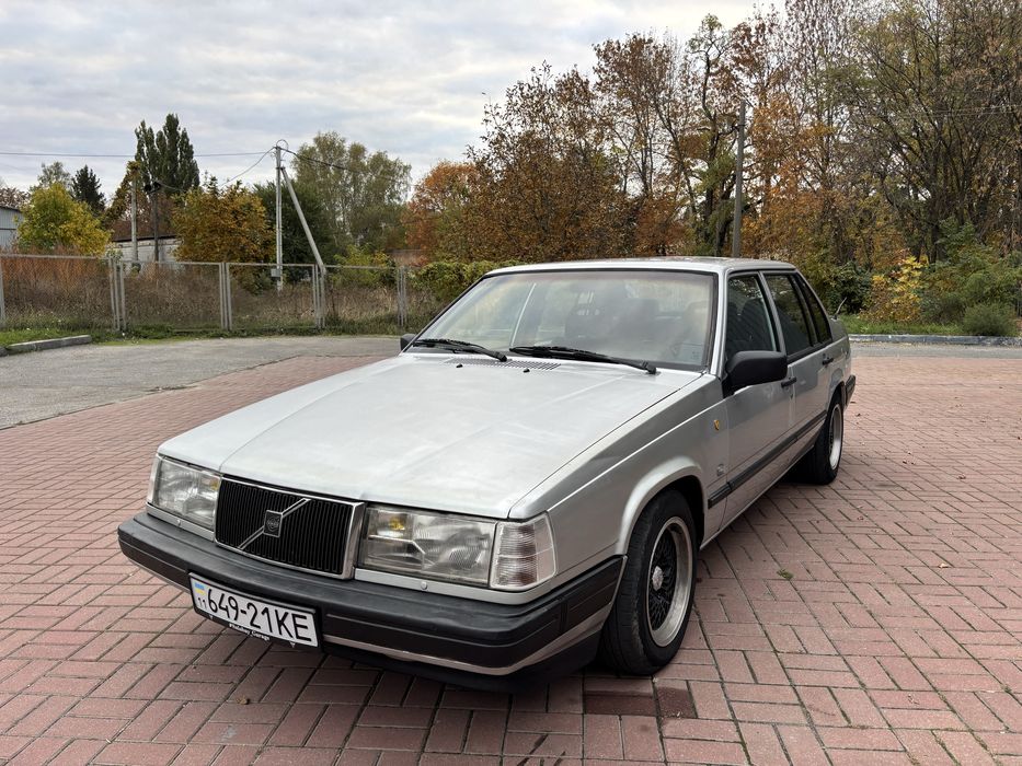 Продам Volvo 940 2.3 turbo(турбо) 1992 год выпуска,сел и полетел.