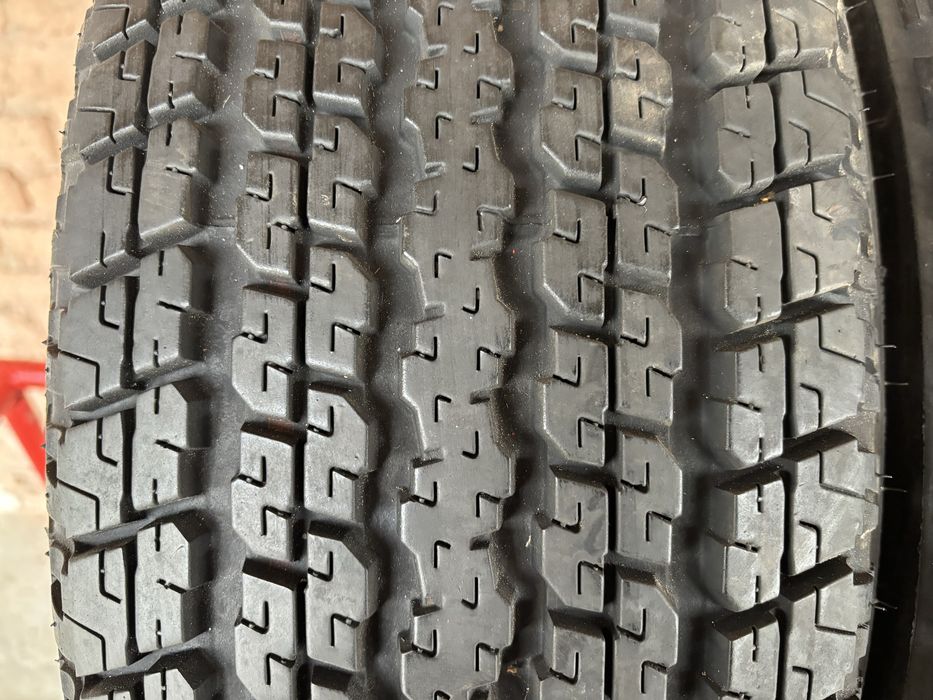 Комплект всесезоних шин 255/70R18 Bridgestone