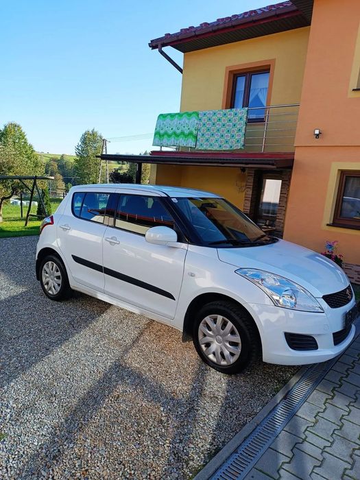 Suzuki Swift Suzuki Swift 4x4 z książką serwisową