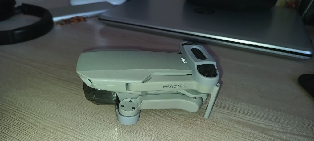 DJI Mavic mini коптер