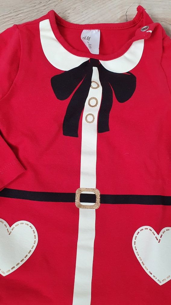 Bluzeczka H&M czerwona Mikołaj lub święta 74