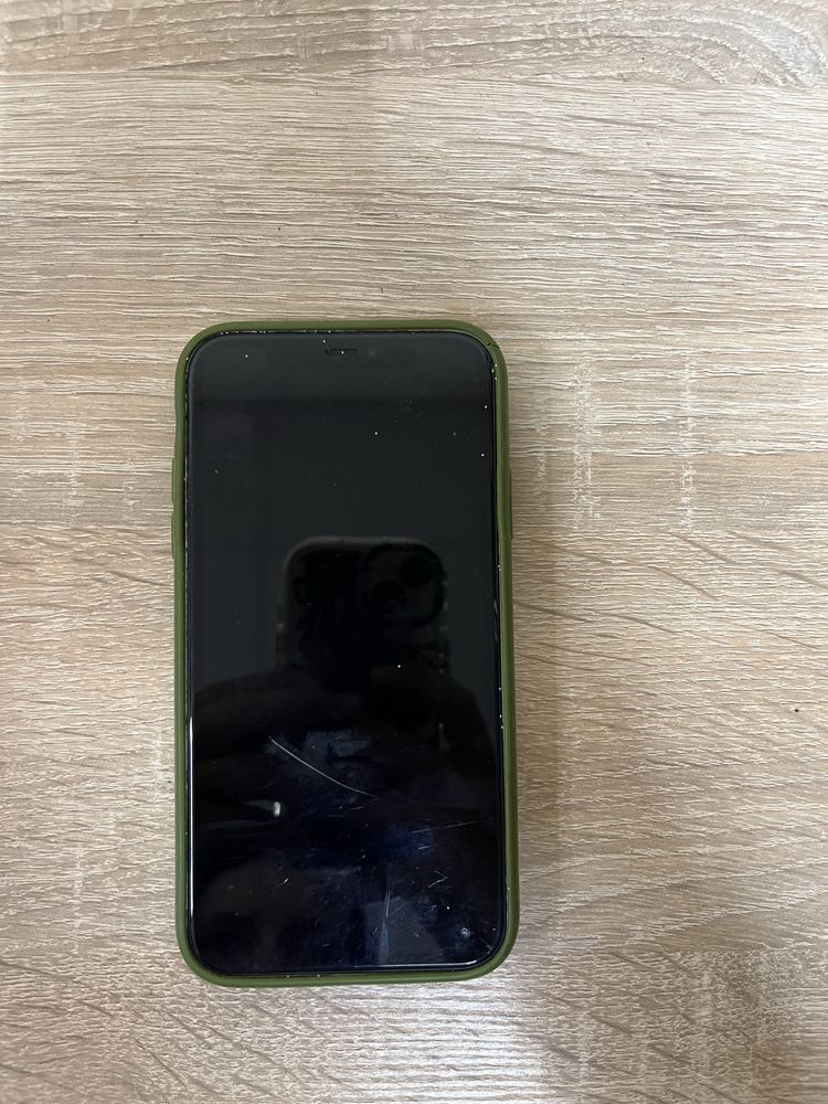 iPhone 11 білий 128гб