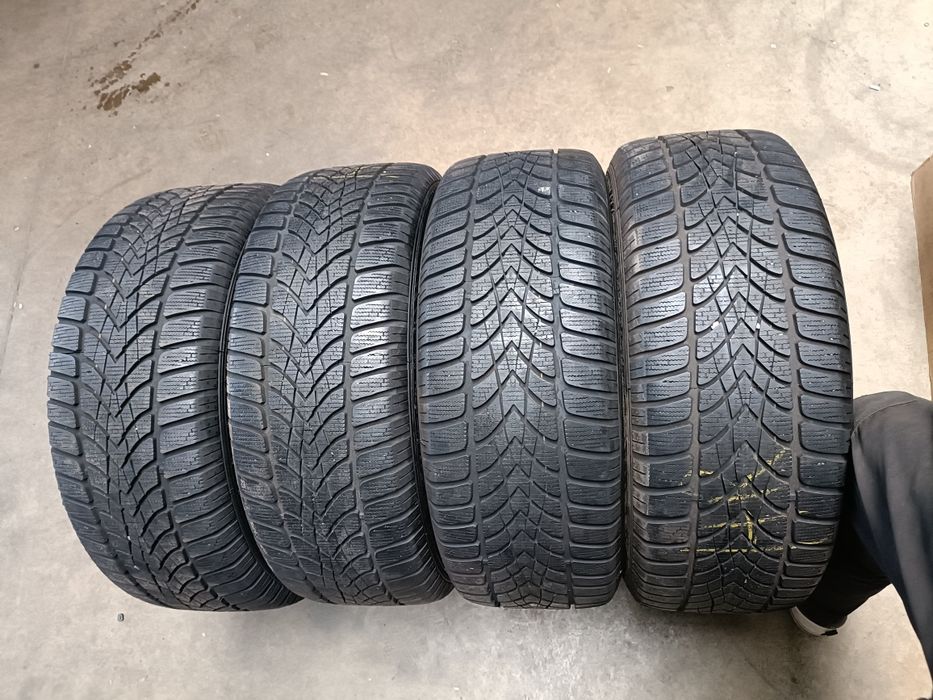 Opony zimowe Dunlop SP Winter Sport 4D AO 225/50R17 98H