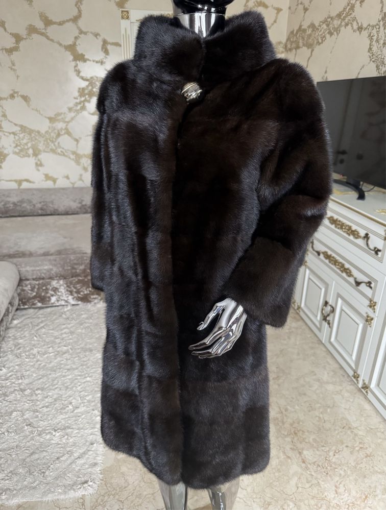 Шуба норкова натуральна