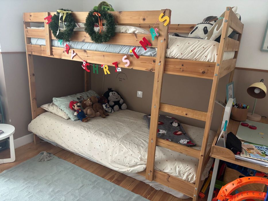 Beliche ikeaMYDAL
Estrutura beliche em pinho, 90x200 cm IKEA MYDAL