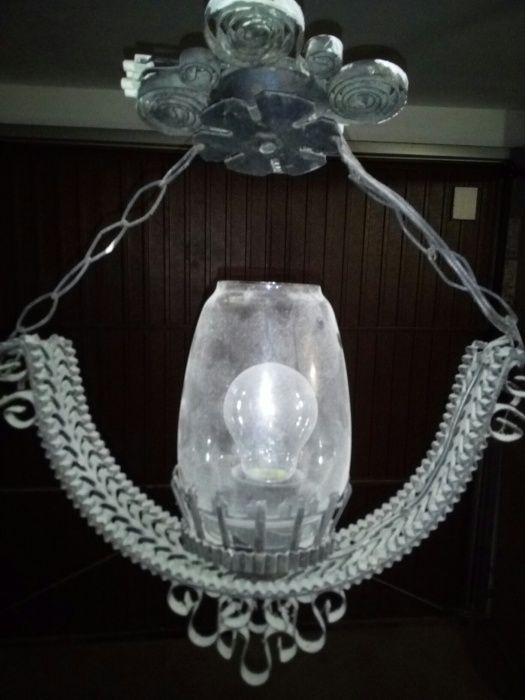 Lampy sufitowe z PRL