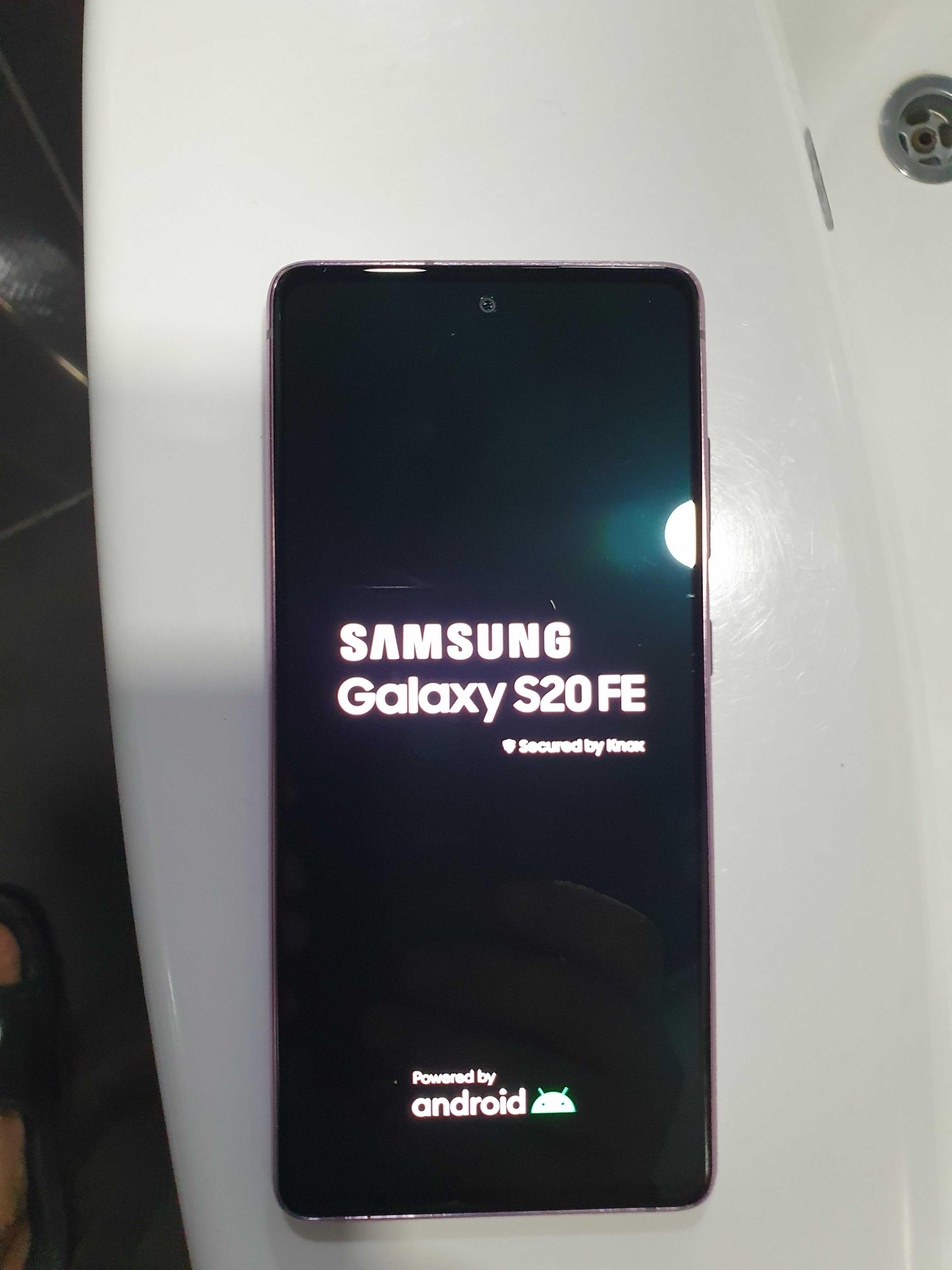 Samsung Galaxy S20 FE 5G 6/128 Gb/  БЕЗ ТОРГУ ! ! !