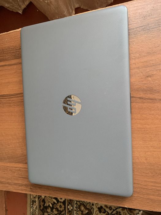 Продається ноутбук HP 15 da0503sa