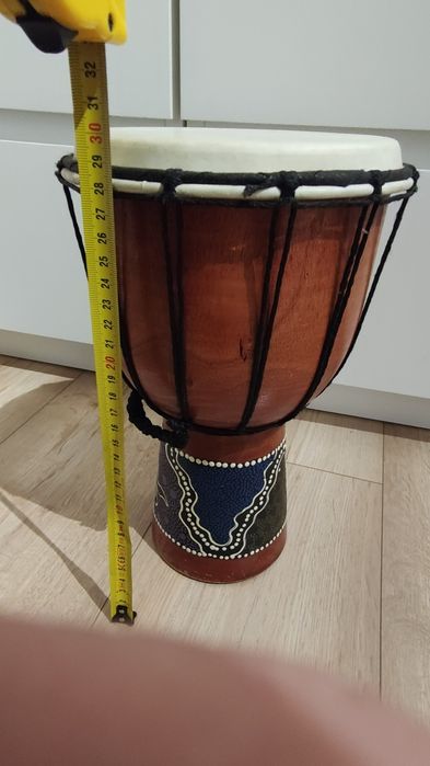 Piękny bęben ręcznie wykonany