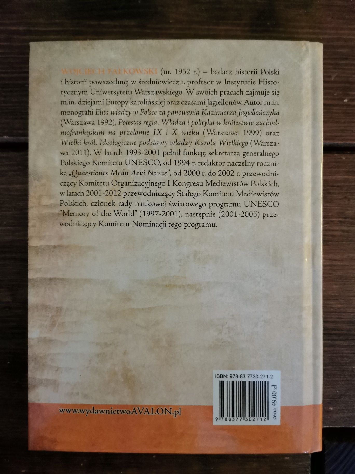 Pierwsze stulecie Jagiellonów - Wojciech Fałkowski