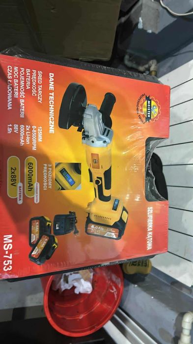 Kątówka akumulatorowa, szlifierka