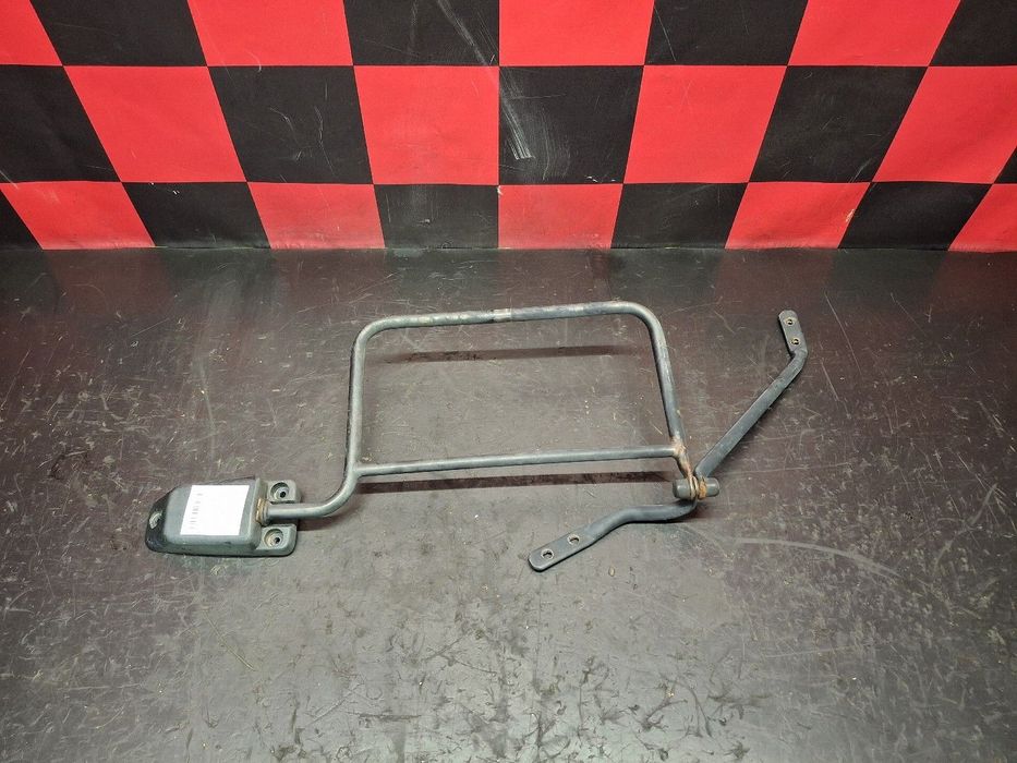 Haste De Espelho Frente Direita Mitsubishi Canter (Fb7, Fb8, Fe7, Fe8)