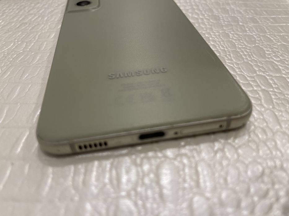Samsung Galaxy S21 FE - 128 GB - verde