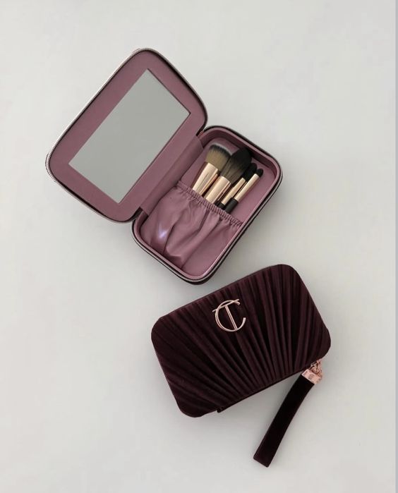 Лімітка набір міні-пензлів для макіяжу Charlotte Tilbury Mini Brush Se