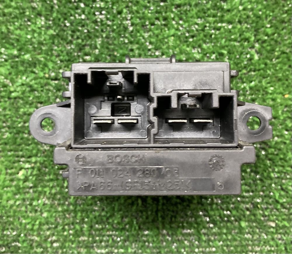 Резистор печки сопротивлениє вентилятора Opel Astra H, J Zafira B