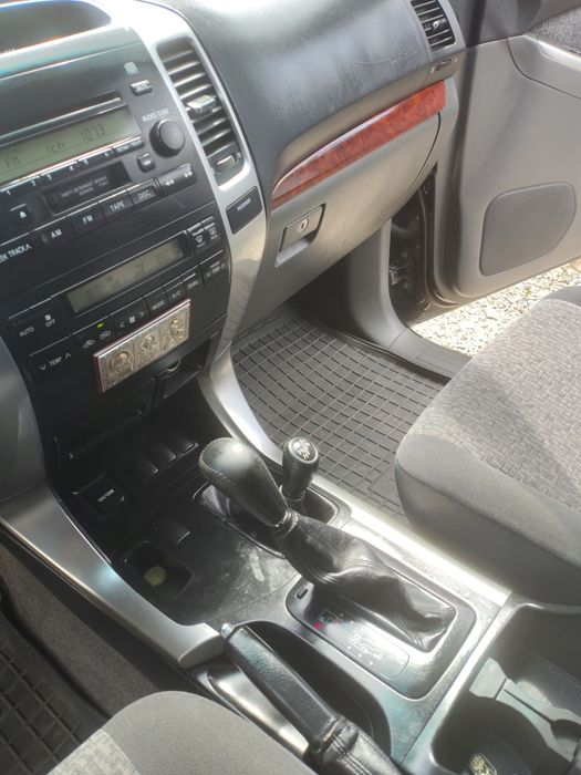 Продам Land Cruiser Prado 120
