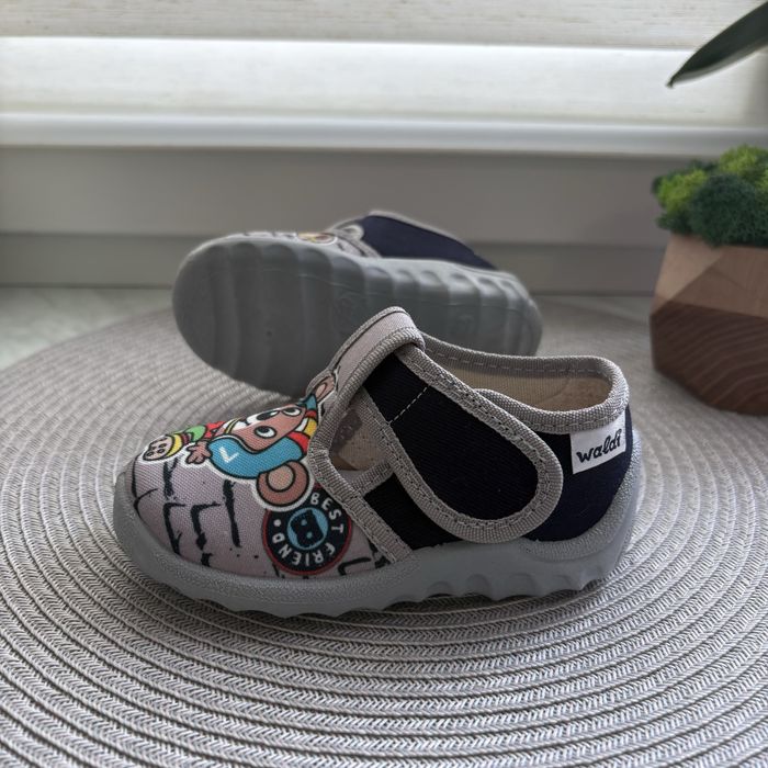 Тапочки дитячі Waldi для хлопчика в садок,тапки валді,22,23,24,25