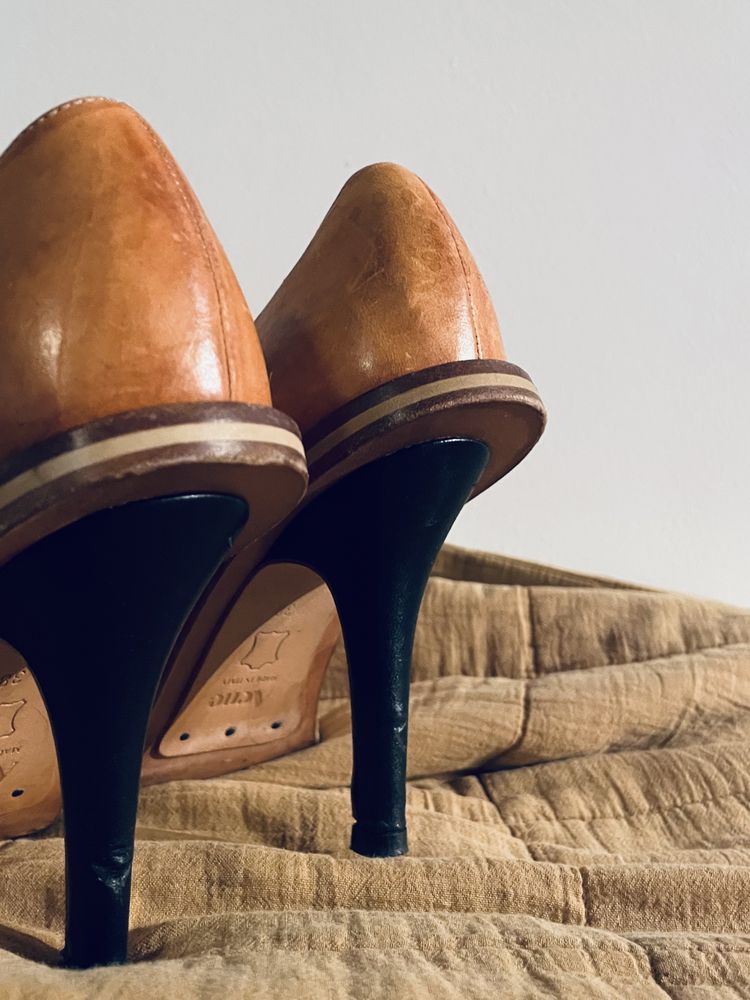 ACNE STUDIOS czółenka szpilki vintage lata 30