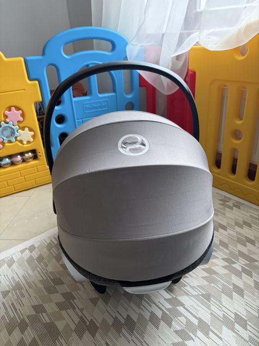 Автокрісло Cybex cloud z