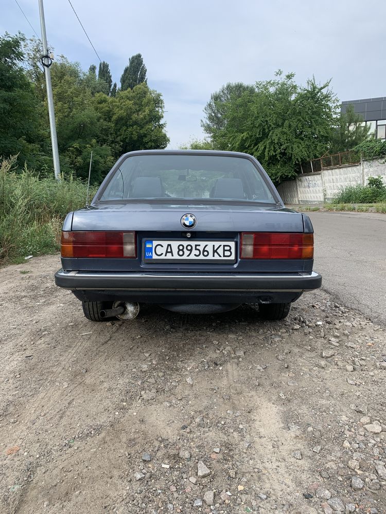 Продам BMW e30, 318i 1986