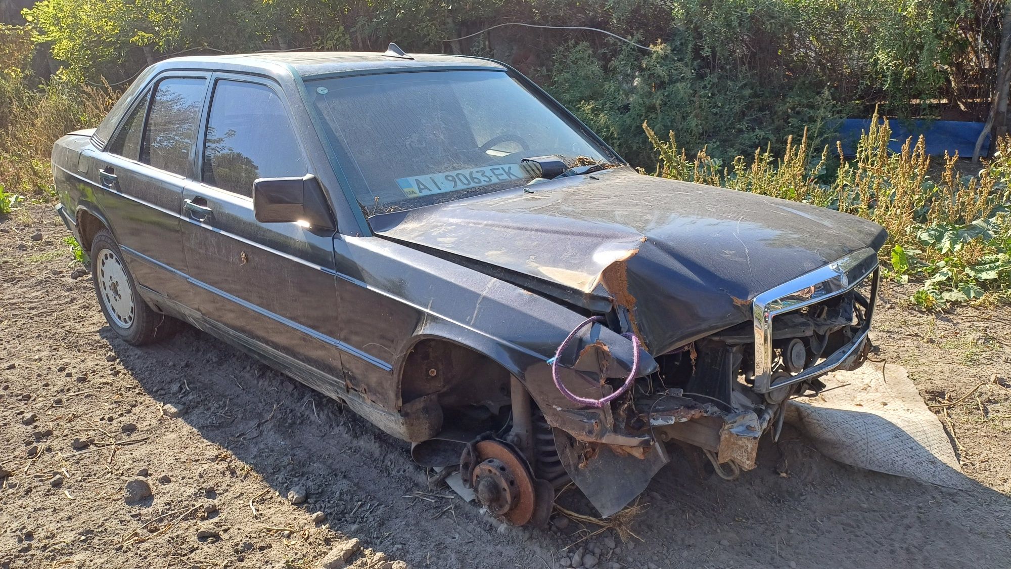 Разборка Мерседес е190 w201 , Mercedes-Benz 2.0 бензин