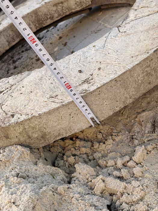 Люк каналізаційний + бетонне перехідне кільце