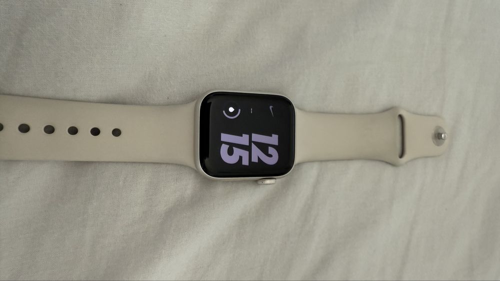 Apple Watch SE SERIES 2 Starlight(GPS) NOVO