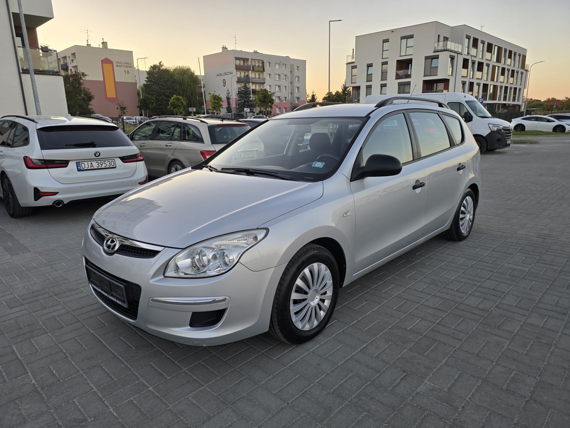 HYUNDAI i30 CW Super Stan 1.6! BENZYNA   Bez Korozji Niski Przebie