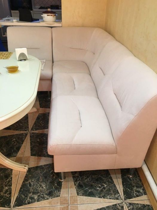 перетяжка,ремонт мягкой мебели